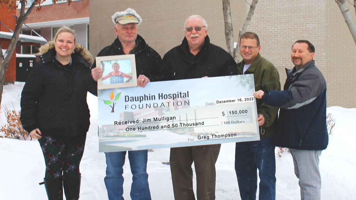 Jim Mulligan Donates $150,000 to the Dauphin General Hospital Foundation.